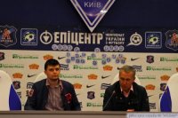 Леонид Кучук (справа) (fcarsenal.com.ua)