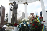 Сегодня Валерию Васильевичу Лобановскому исполнилось бы 74 года… (http://www.fcdynamo.kiev.ua)