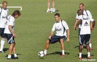тренировка игроков "Реала" (football.hiblogger.net)