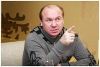 Виктор ЛЕОНЕНКО: "Кажется, что в "Динамо" не будет не только Блохина, но и Суркиса"
