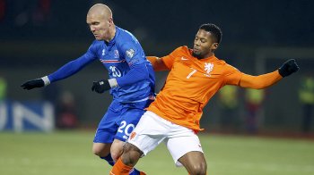 Голландские СМИ критикуют игру Ленса