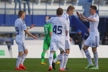 "Динамо" - "Боруссия-2" (М). Пять забитых мячей и первая победа в 2015 году