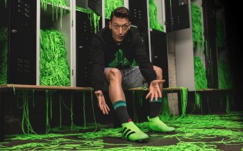 adidas представил первые бутсы без шнурков
