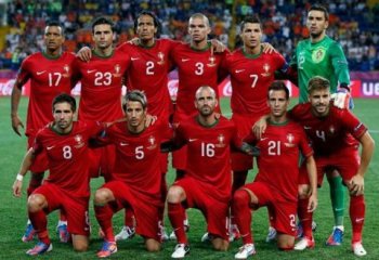 Сантуш огласил заявку сборной Португалии на Евро-2016