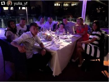 Футболисты сборной Украины отдохнули в ресторане (ФОТО)