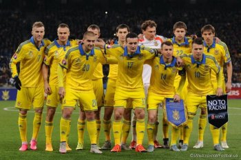 Официально. Фоменко огласил окончательную заявку сборной Украины на Евро-2016