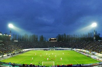 "Карпаты" планируют реконструкцию стадиона "Украина"