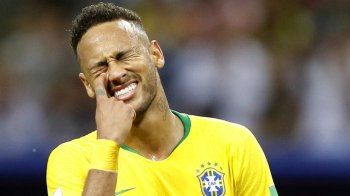 Бразилия - Камерун. Победа, омраченная травмой Неймара. Товарищеский матч