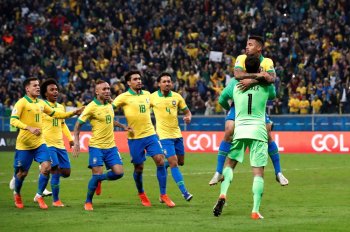 Кубок Америки-2019. Бразилия с трудом вышла в полуфинал
