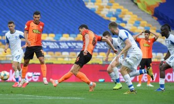 "Динамо" - "Шахтер". "Вы забивайте, а мы подождем, посмотрим". УПЛ