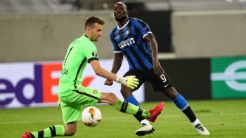 Лига Европы. "Интер" и "МЮ" выходят в полуфинал. 1/4 финала