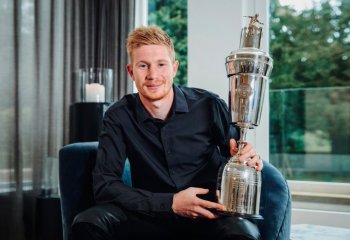Кевин Де Брейне признан лучшим игроком года в АПЛ по версии PFA