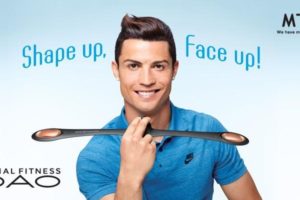 Роналдо і тренажер для обличчя