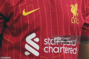 Standard Chartered та Ліверпуль