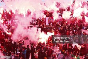 Футбольні хулігани